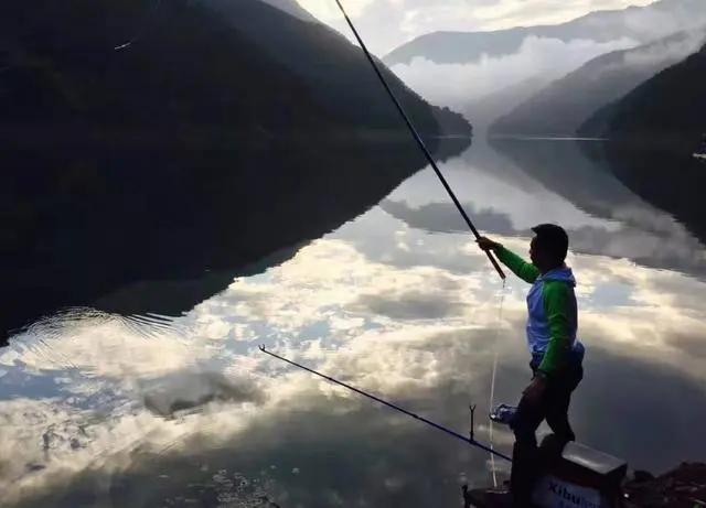 打窝以后抛竿抛不准,打窝后来鱼少是咋回事