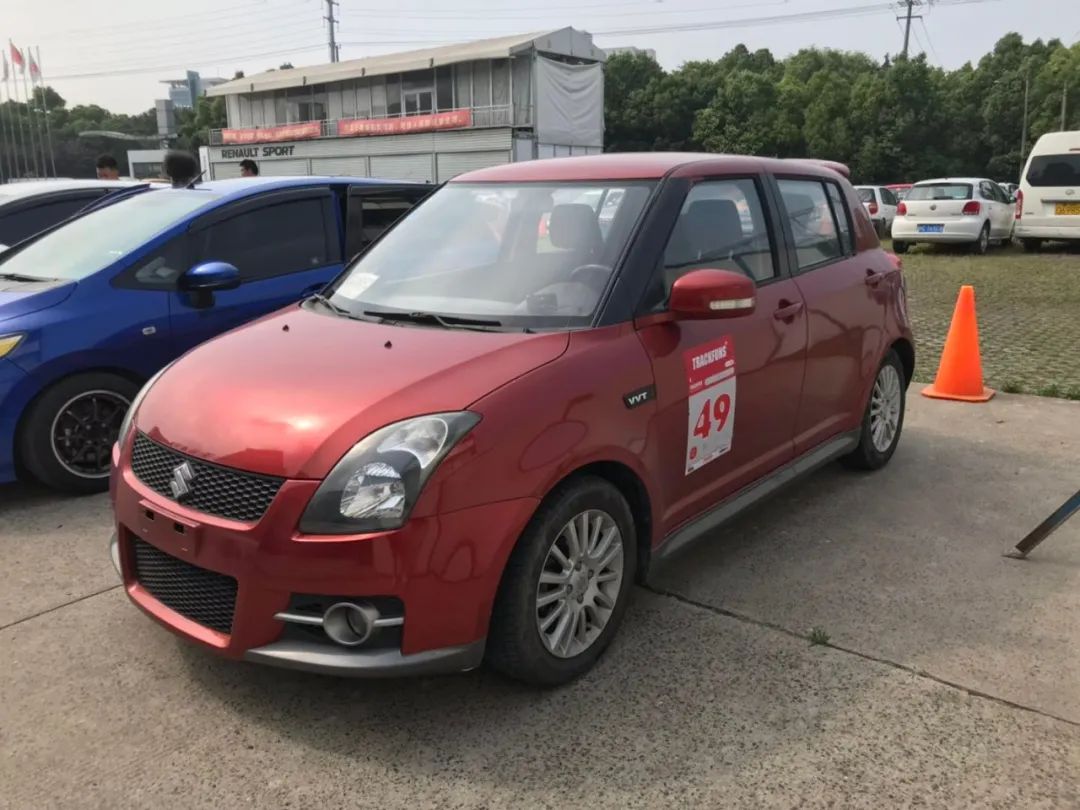 雨燕动力有多强,一台铃木雨燕跑中国