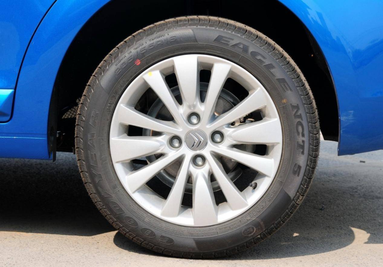 雪铁龙老款车奇葩设计,雪铁龙全新理念车