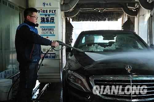 洗车行免费洗车年赚260万,洗车行业一年能赚多少钱