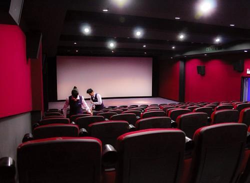 “影院停工”是故意哭穷?告诉你真实的电影收入