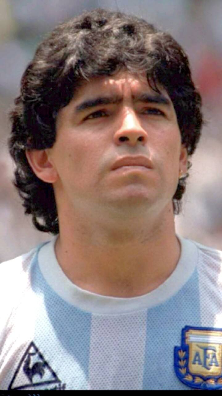 迭戈阿尔曼多马拉多纳,迭戈阿曼多马拉多纳实况足球