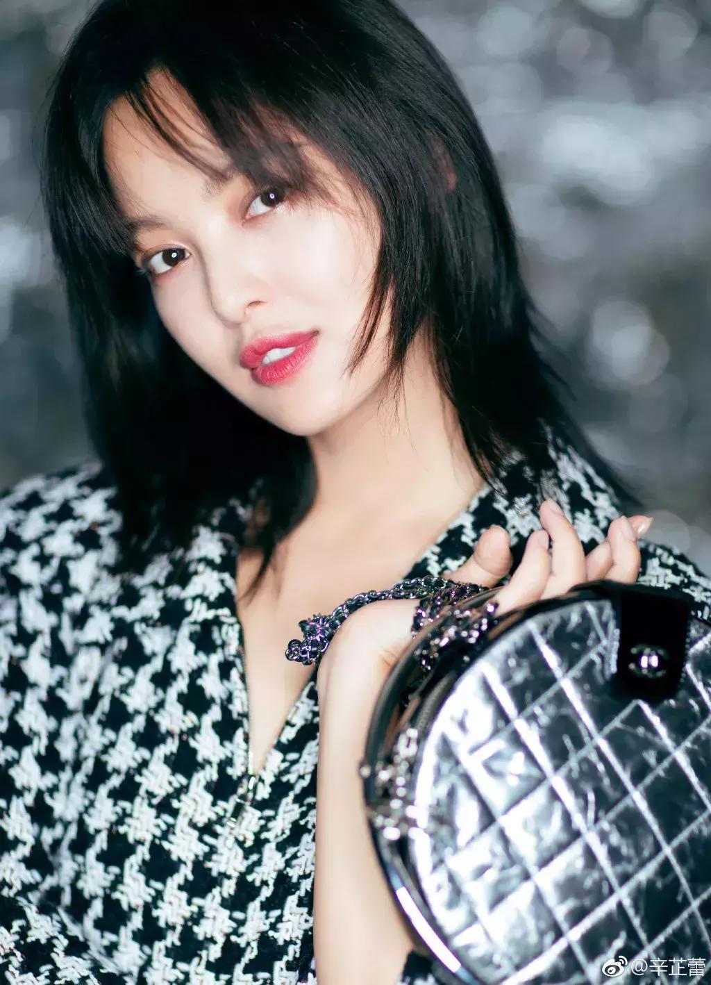 脸大适合辛芷蕾发型么,辛芷蕾中长锁骨发层次发型图片