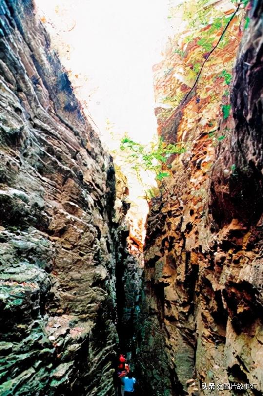 5.12地震视频真实记录,地震记录最早是在什么朝代