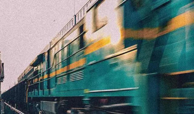 龙虾没人吃、LV没人买……中国人再不出门，各国旅游业都要垮了