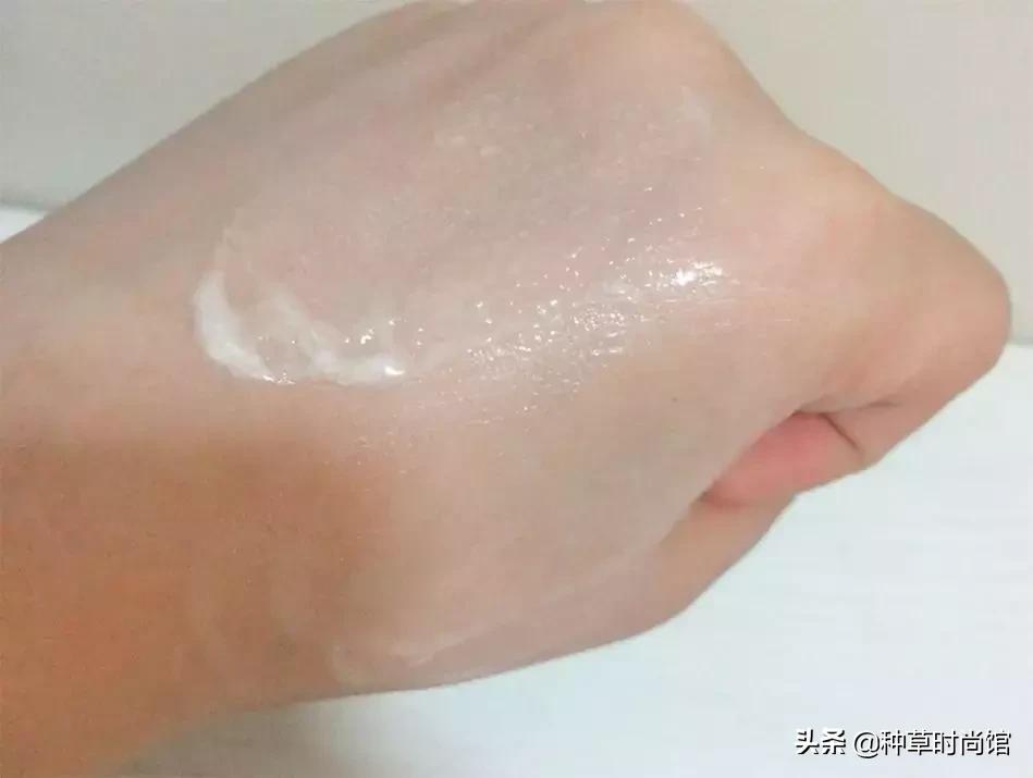 妆前涂太多底妆会怎样,妆前底妆少