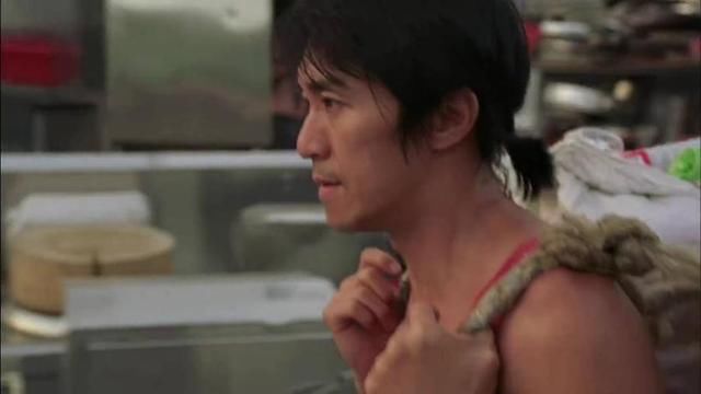 如果你目前在低谷别急着放弃自己,处在人生谷底依然选择努力