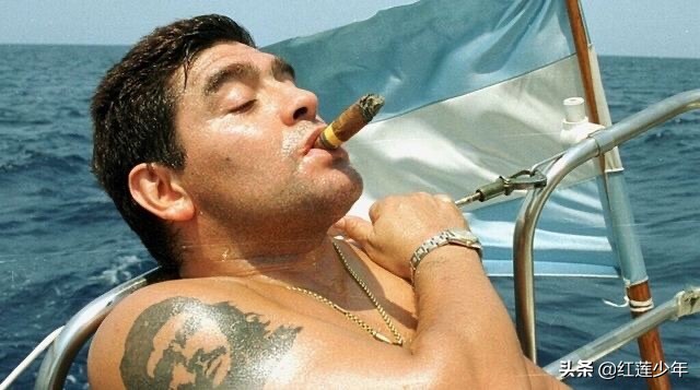 一代球神,马拉多纳自传我是迭戈