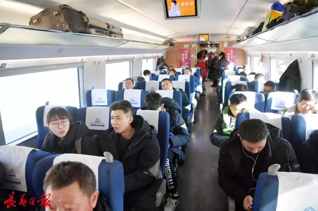 2020春运开启请收下这份回家指南,回家过年通告