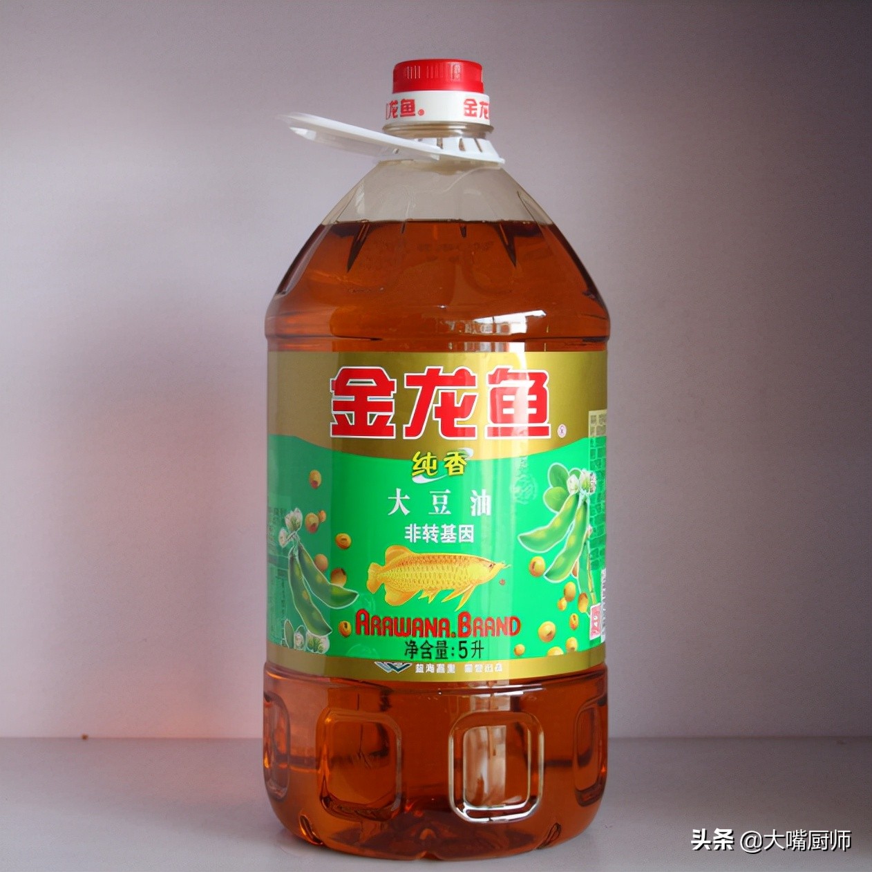 大豆油为什么味道淡,大豆油颜色特别淡