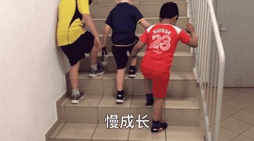 适合孩子家里室内锻炼的运动,适合三四岁儿童的室内体能运动