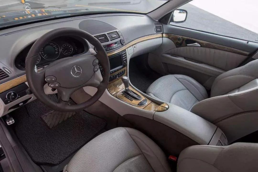 最美豪华奔驰,最美奔驰双门轿跑2017款