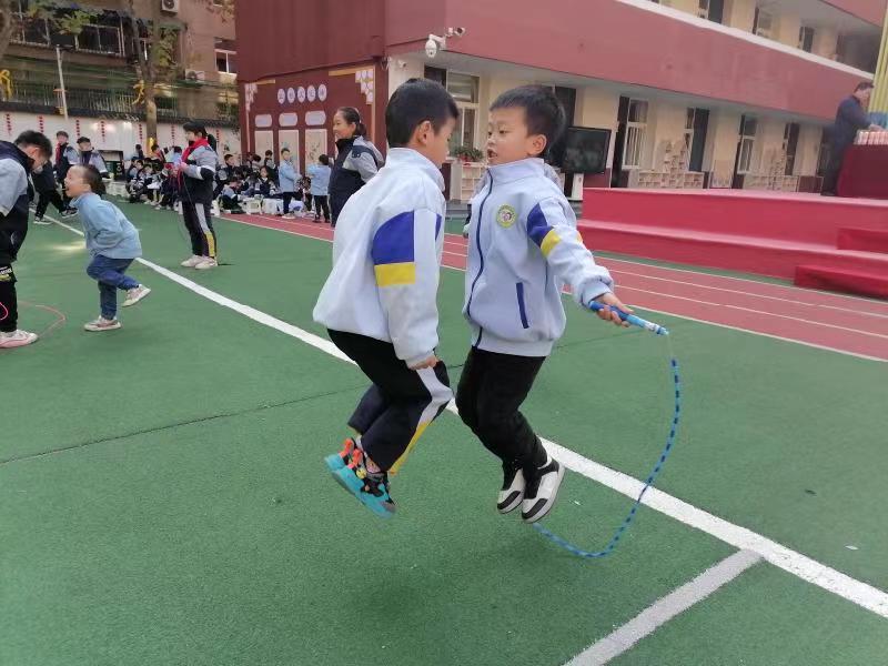 友谊县第二小学2021运动会,友谊小学体育运动会开幕式