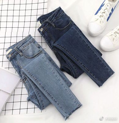 想要牛仔裤变深蓝色应该怎么办,牛仔裤怎么不掉色最有效的方法