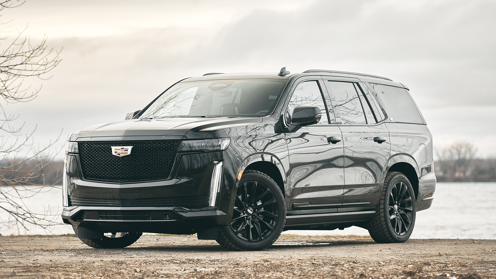 丰田皇冠是什么级别的车,丰田有个suv前面是皇冠