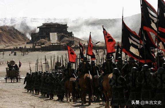 猛将困守孤城,脚上意外中箭负伤,他却做出别人都难以做到的事情