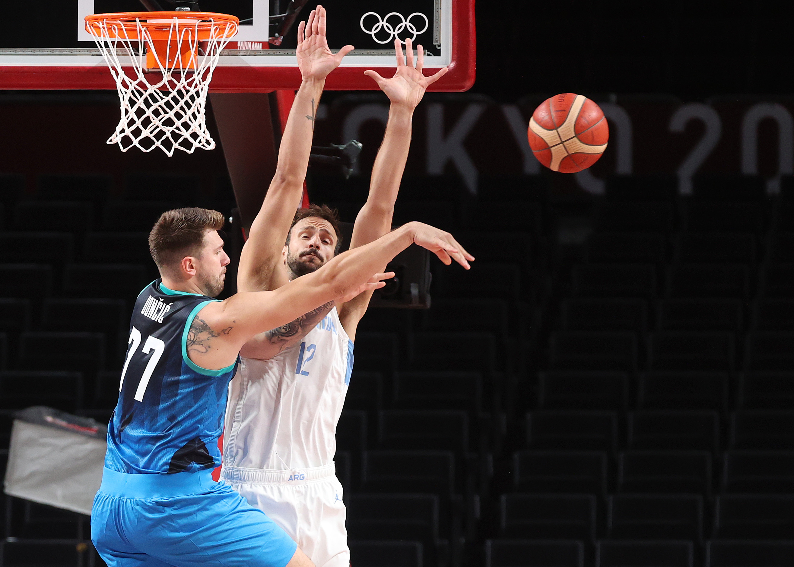 东契奇照片2024,东契奇世界杯照片