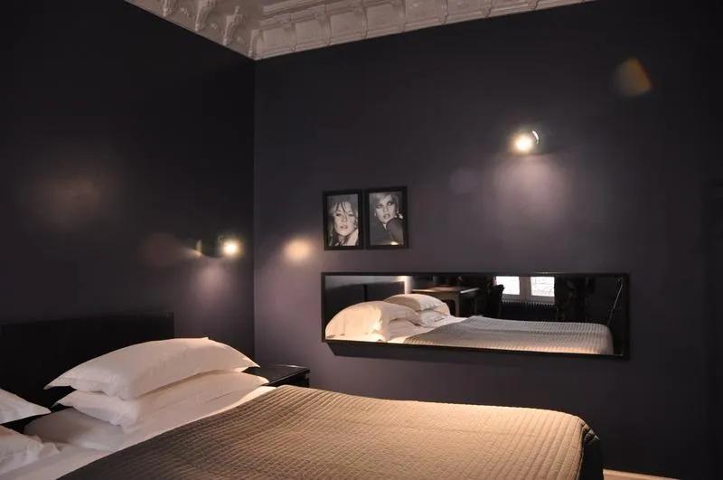 台灯炫光和眩光区别,防眩光护眼台灯推荐