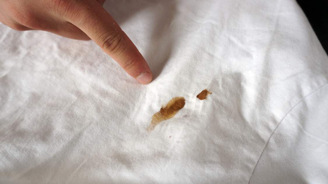 洗不干净的衣服有救了!12种顽固污渍处理办法,总有你要的那一款