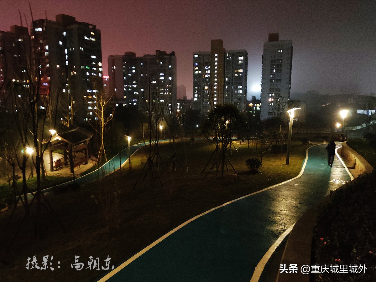 平顶山体育公园晚上好玩吗,夜间开放的体育公园