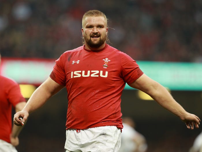 橄榄球最大人数,橄榄球体重最大的球员