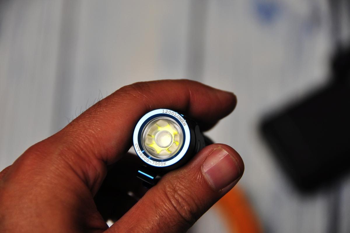 傲雷baton3评测,baton3手电筒首发评测