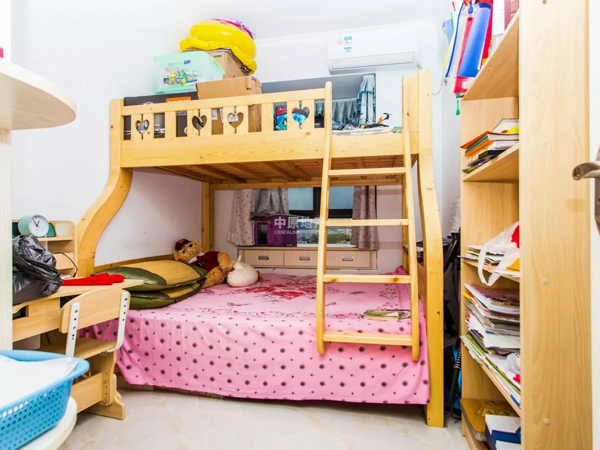 200万在深圳能买到什么样的别墅,深圳目前最值得购买的住宅