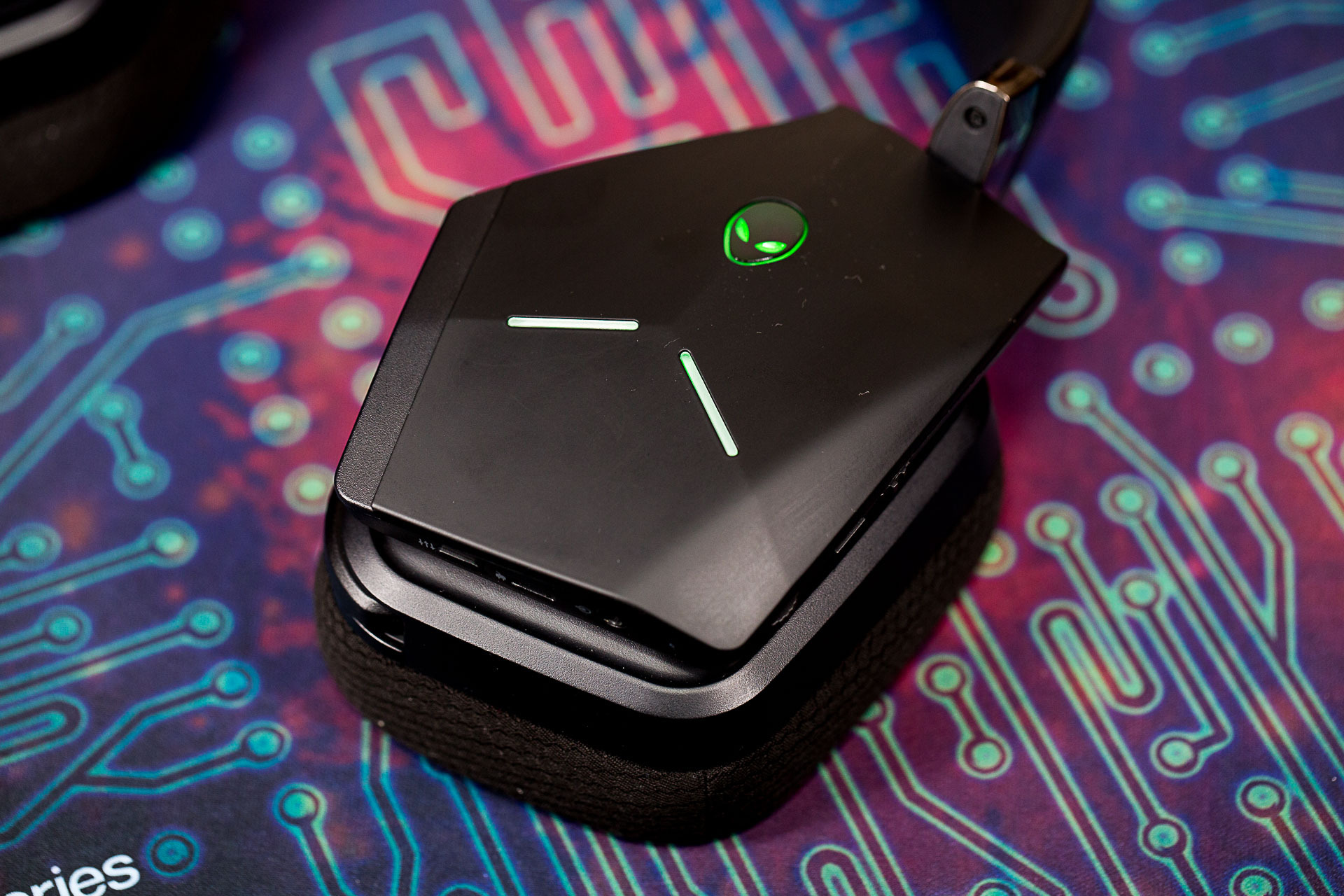 外星人w988耳机评测,外星人耳机aw988测试