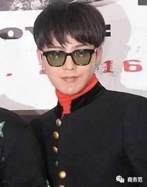 权志龙和jennie约会穿什么鞋,权志龙与jennie的穿搭