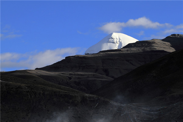 朝圣者转山一圈纪录片,朝圣者转山一圈可洗净一生罪孽