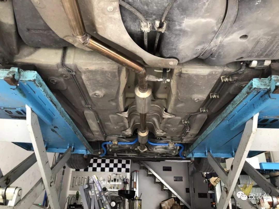 2011年的标致207当年卖多少钱,09年的标致207卖1万3划算吗