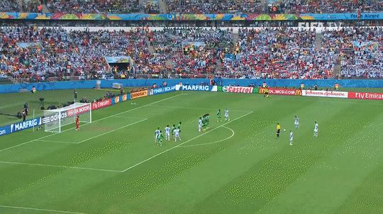 IFFHS10年间最佳组织核心和最佳射手，多边形战士梅西