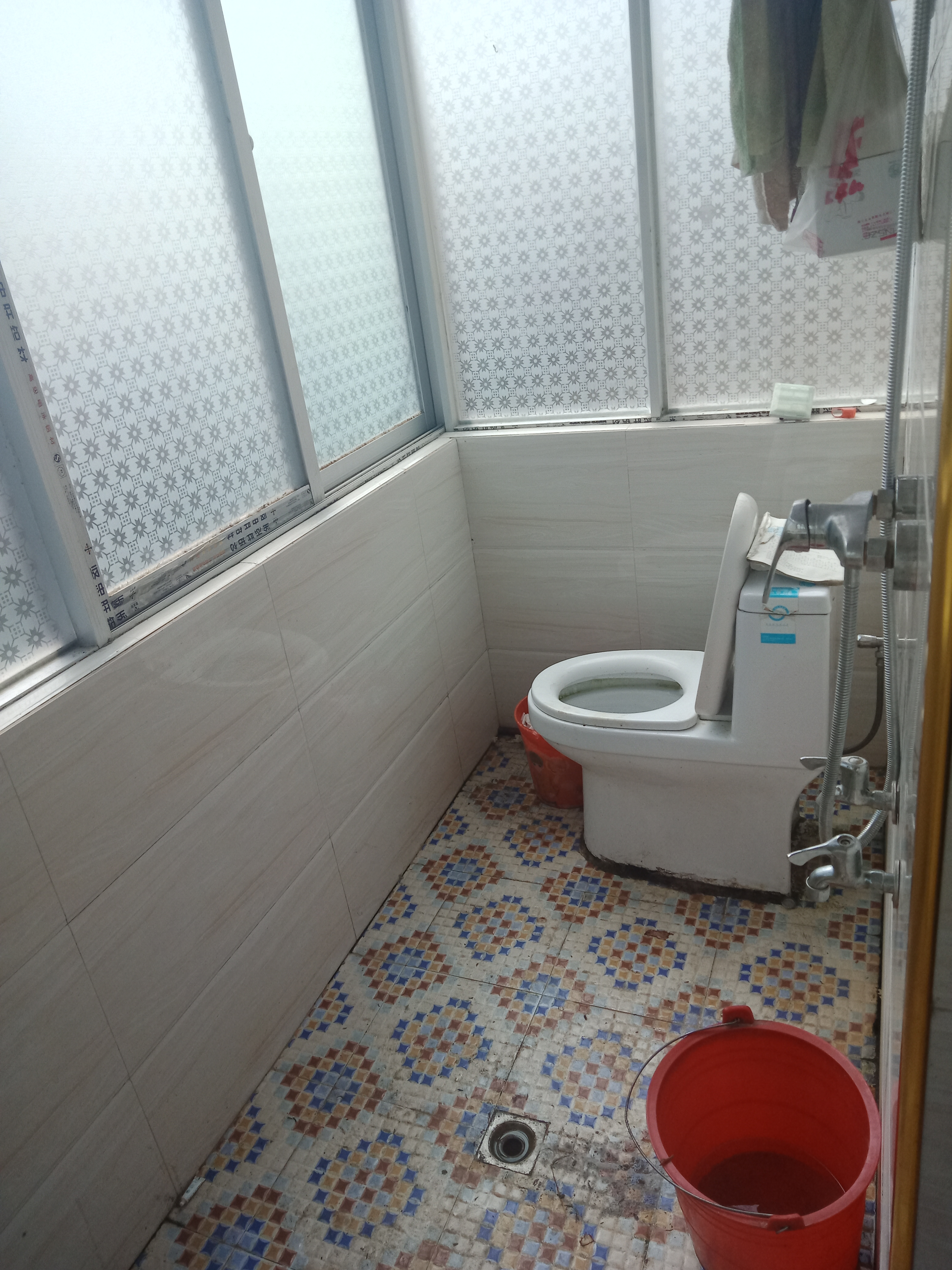 当上“总裁”的“小马云”：石家庄上学，专职保姆照顾，司机接送，大老板运作公司，老家破房新装修