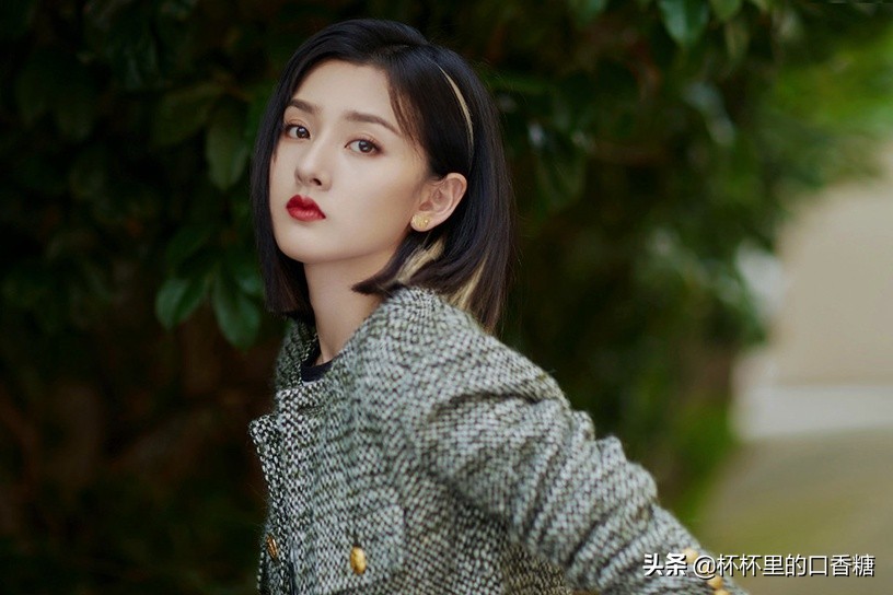 网评演技好的95后小花TOP10！周也十、杨超越九，赵露思赢虞书欣