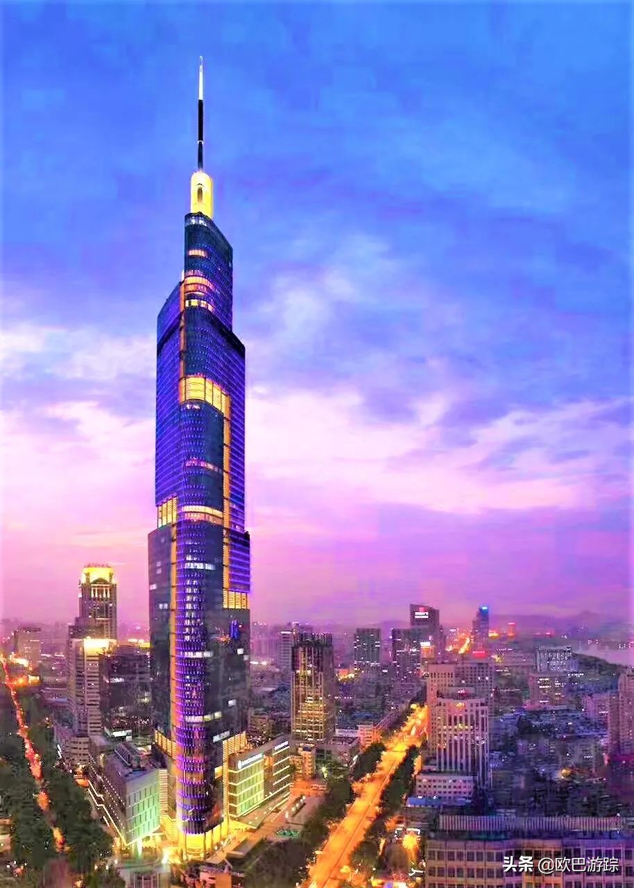 南京金陵城全景,南京金陵酒店新楼有多少米高