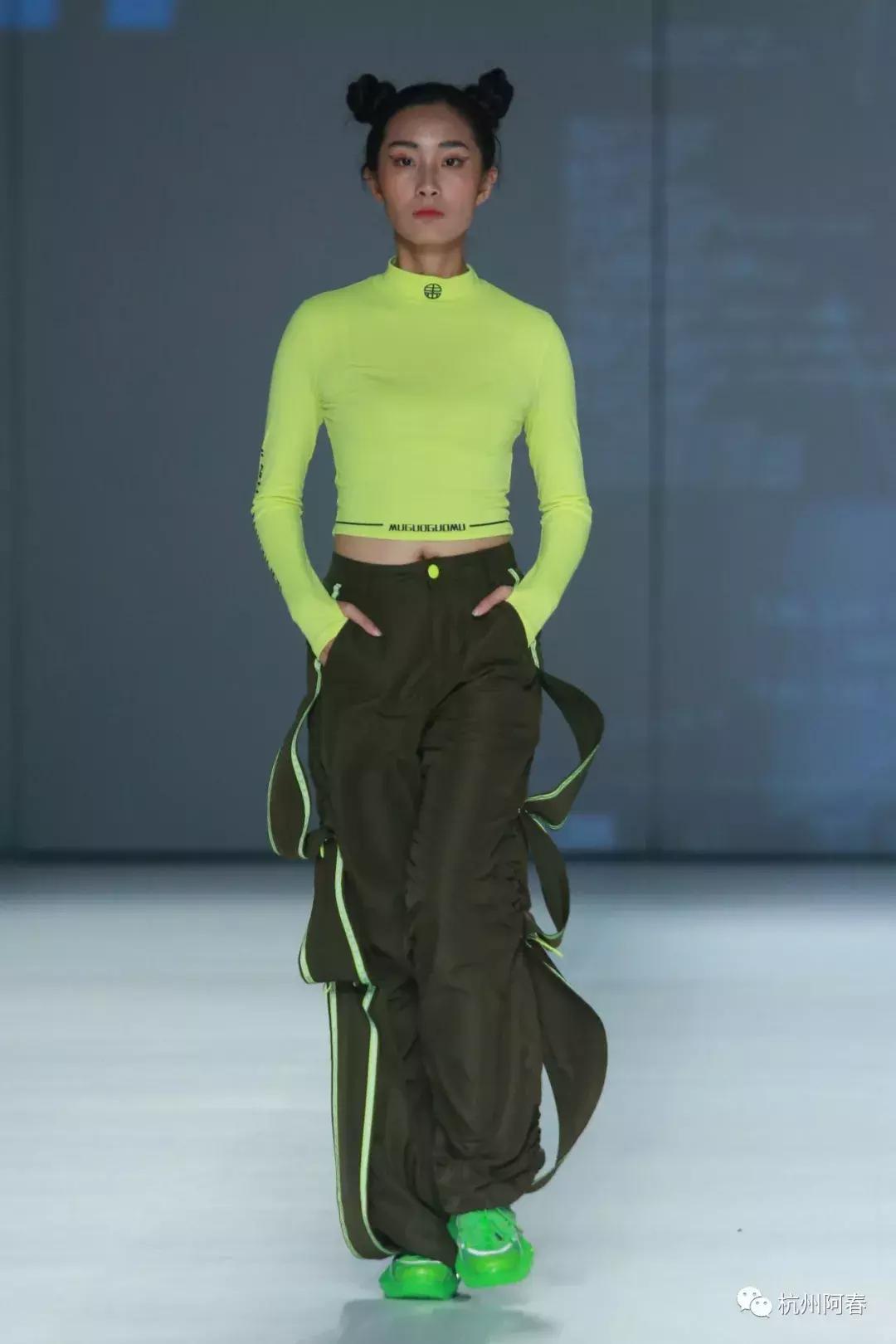 2019广东时装周-秋季：活出新世相·木果果木2020春夏新品发布会