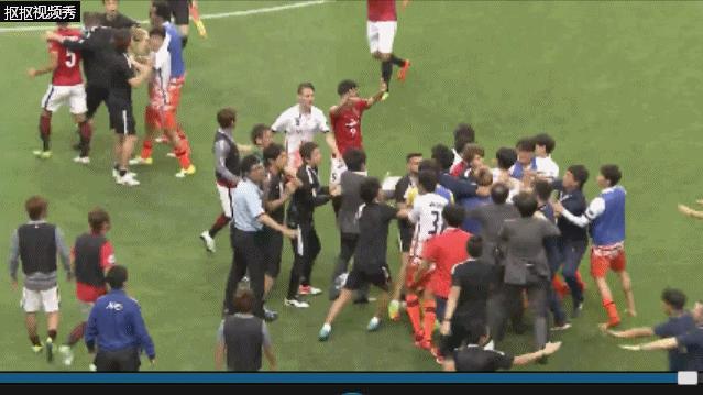 热血足球搞笑视频,国足热血短片