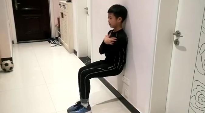 停课不停学防疫律动操,停课不停学抗击疫情锻炼身体