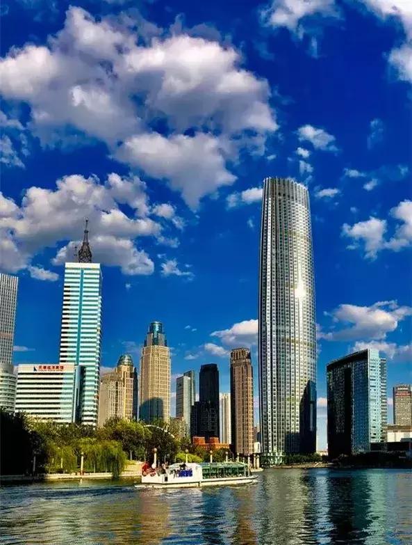 激荡四十年2001,激荡四十年讲解