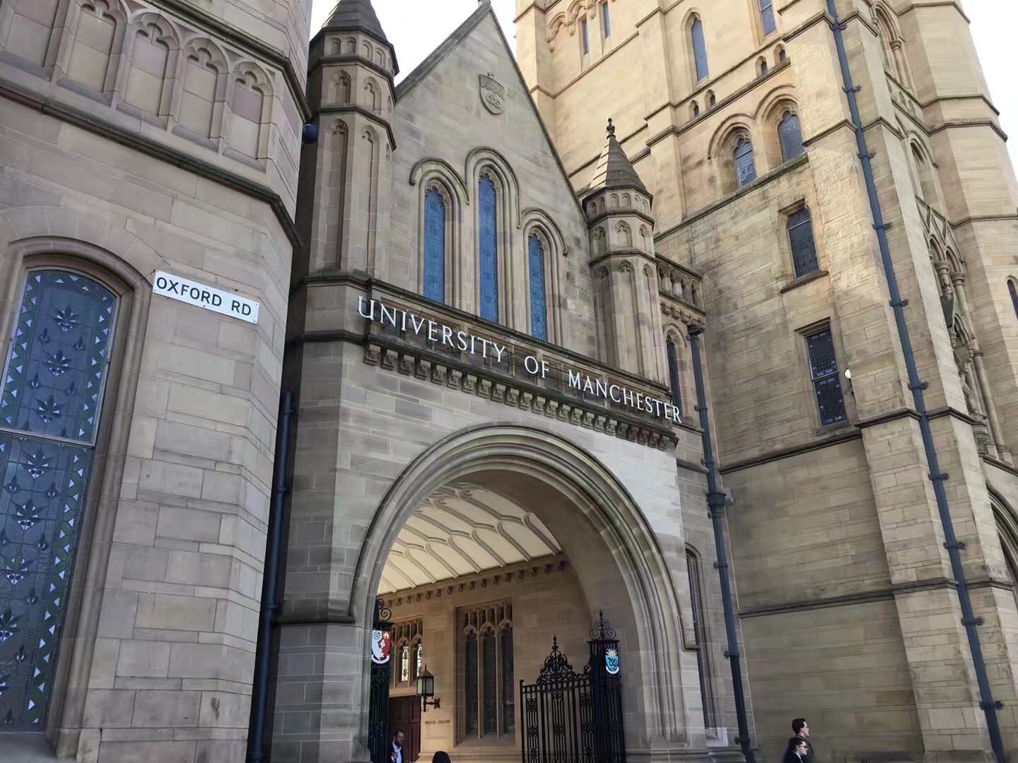 曼彻斯特大学怎么样值不值得就读,曼彻斯特大学属于哪个地方