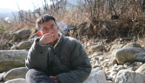 文章腰伤,文章受伤的经历