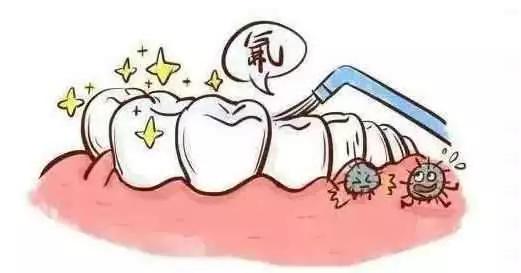 涂氟后牙齿上固体会吃下去么,涂氟涂到牙龈有损害吗