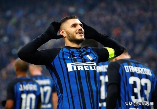 绿茵场上的庆祝动作,绿茵场上庆祝动作