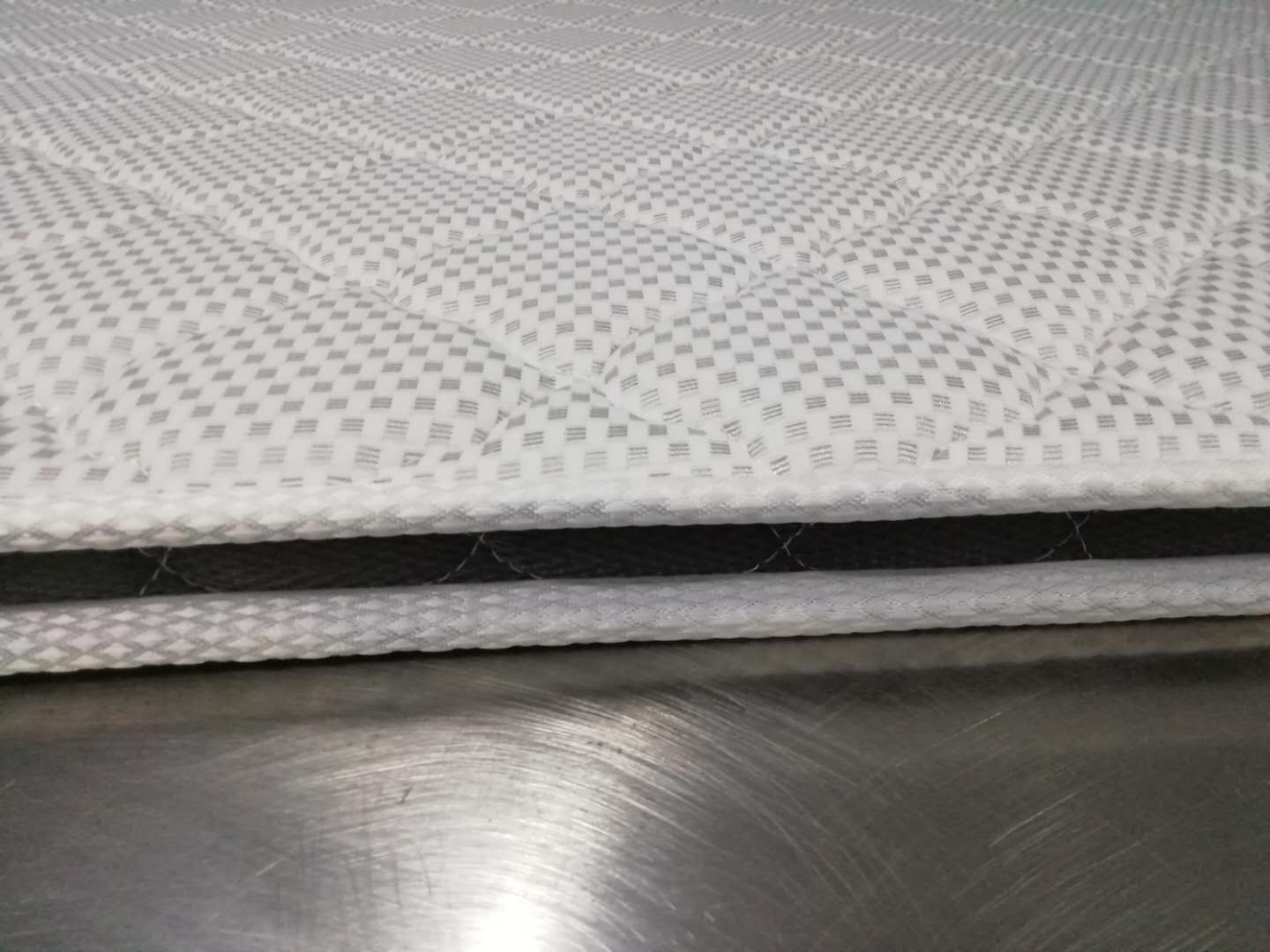 如何选便宜的薄床垫,薄床垫选购全攻略