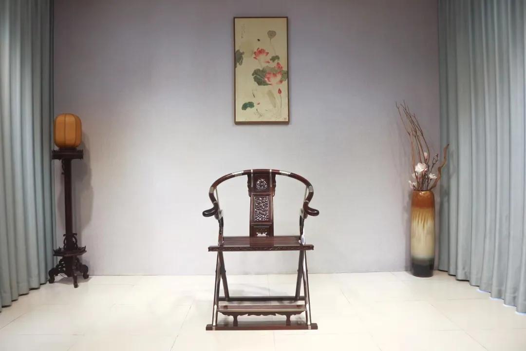 红木家具店的家具怎么除尘,红木家具保养及修补