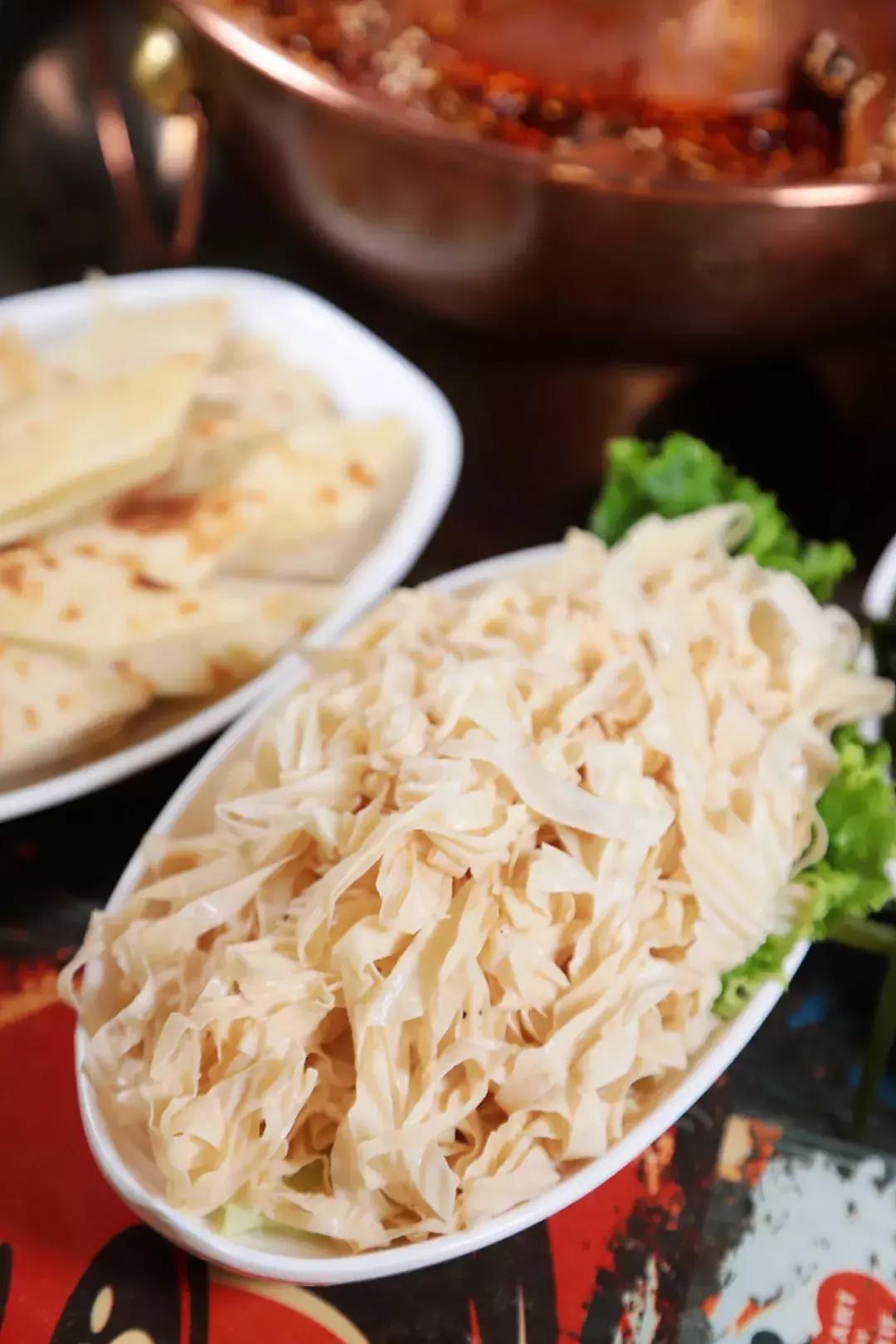 天津在家好吃不贵的火锅鸡,火锅鸡超越范家屯