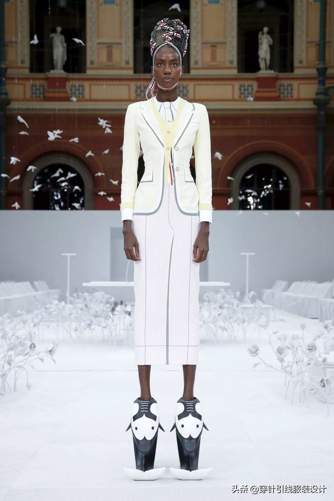 thombrowne西装全身搭配,thombrowne西装上身效果