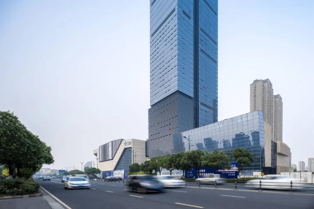 江阴市澄星广场,澄星广场