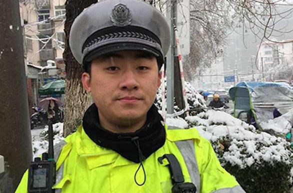 为什么辅警的工资特别低,辅警工资低为什么还要当辅警