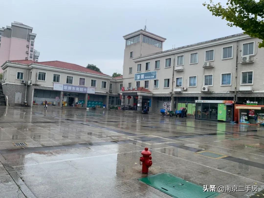 高端小区房价虚高能买吗,房价低又宜居的房子你敢相信吗